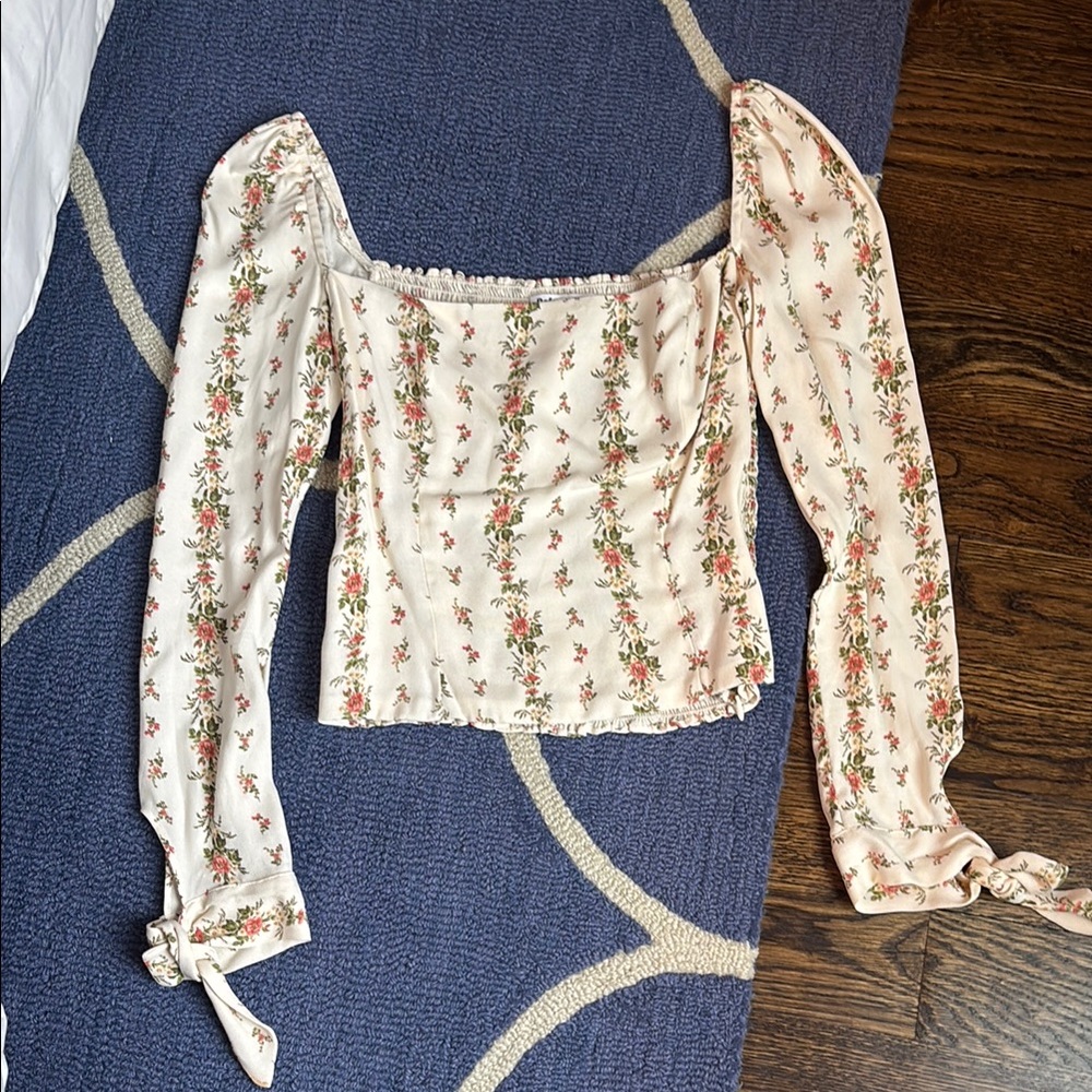 Reformation Cream Floral Long Sleeve Tie Sleeve Blouse Size 0